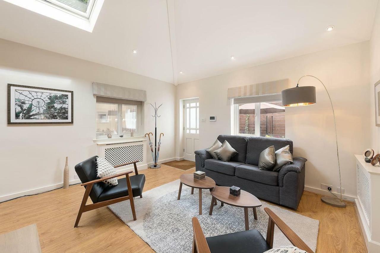 Beautiful West London House Villa Buitenkant foto