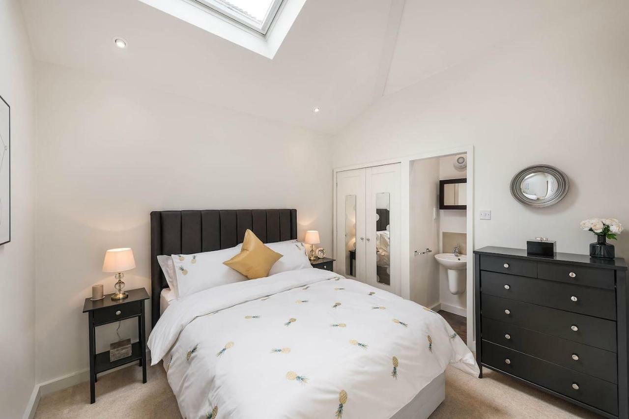Beautiful West London House Villa Buitenkant foto