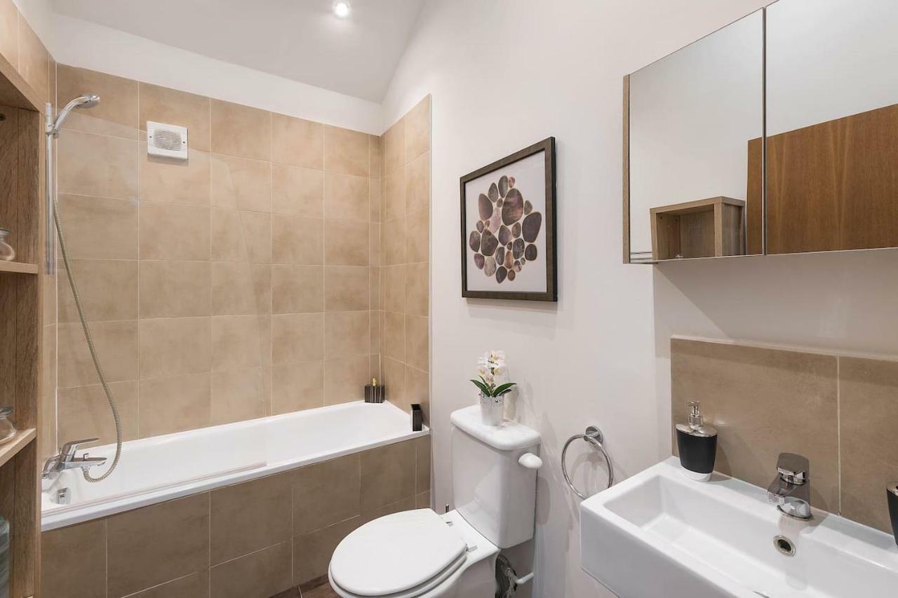 Beautiful West London House Villa Buitenkant foto