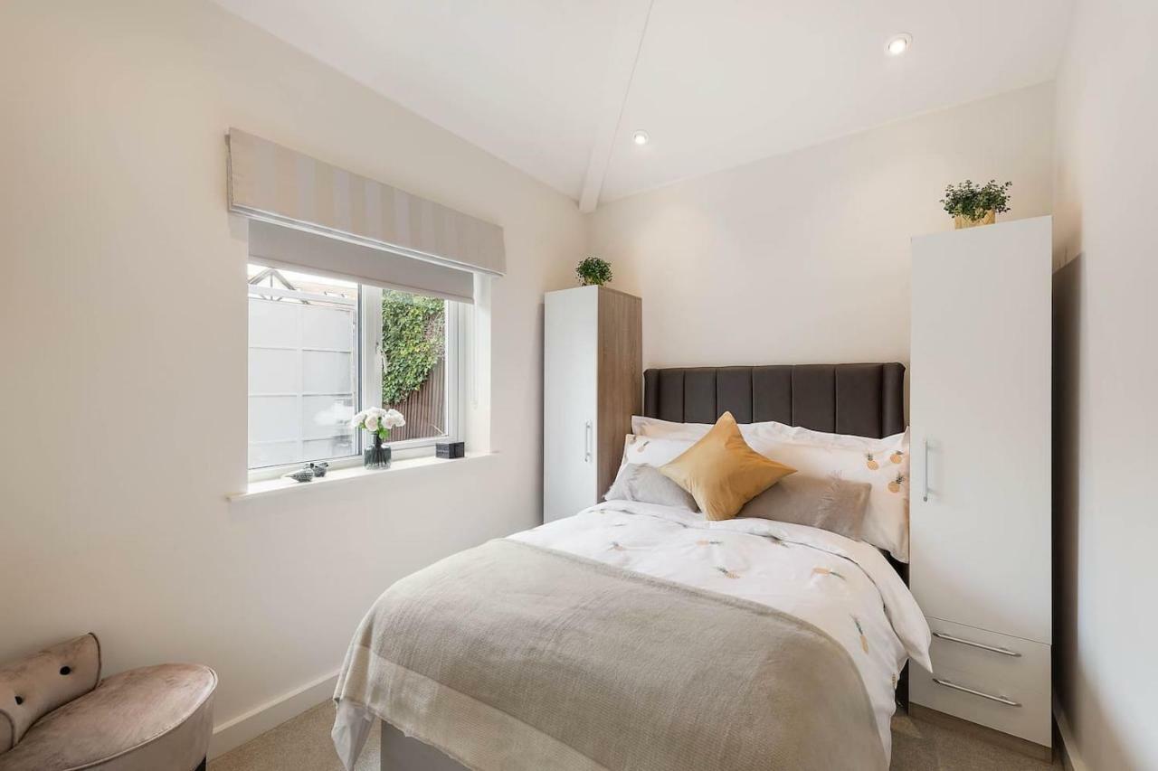 Beautiful West London House Villa Buitenkant foto